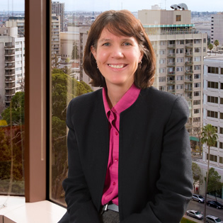 Suzanne Ferraro – Mowat Mackie & Anderson Accounting Oakland Suzanne Ferraro - Mowat Mackie & Anderson Accounting Oakland